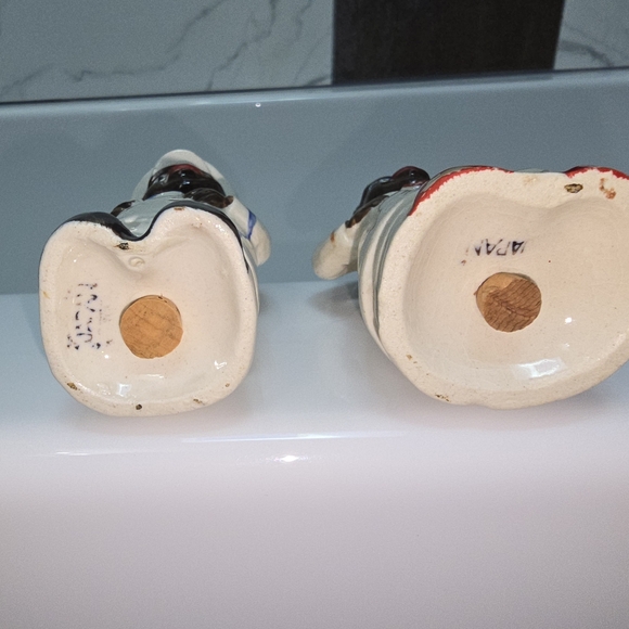 Rare Large Americana Vintage Salt and Pepper Shakers Hand Painted - Picture 8 of 8